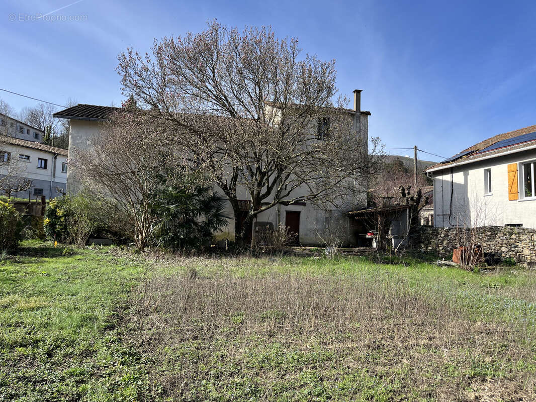 Maison à SAINT-GERVAIS-SUR-MARE