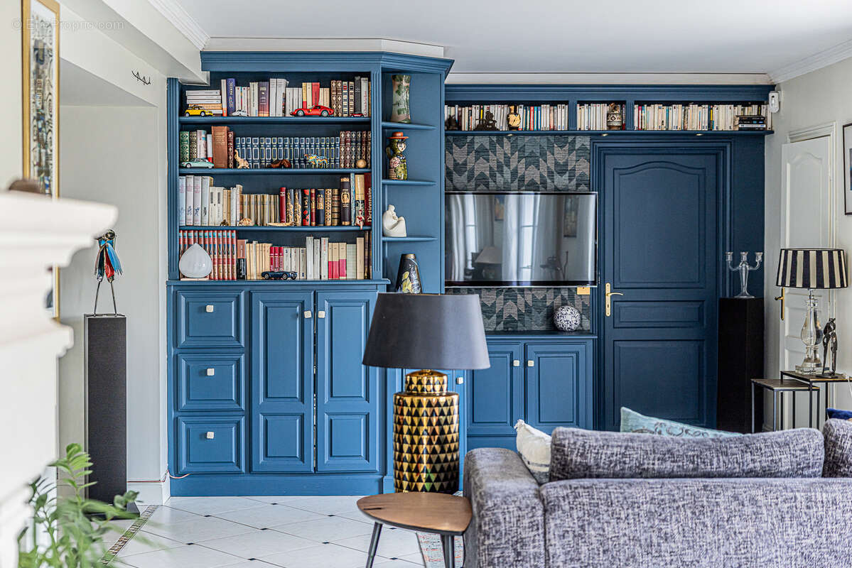 Maison à SAINT-PRYVE-SAINT-MESMIN