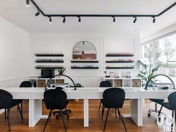 Photo 3 - Commerce à NOISY-LE-GRAND