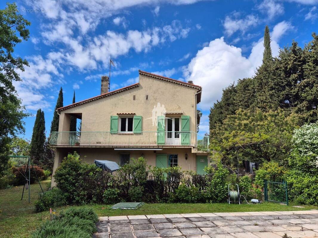 Maison à DRAGUIGNAN