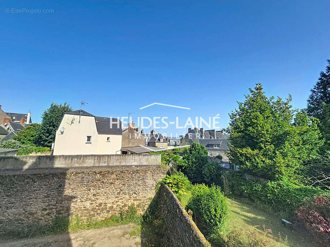 Appartement F4 à rénover - AVRANCHES - photo 10