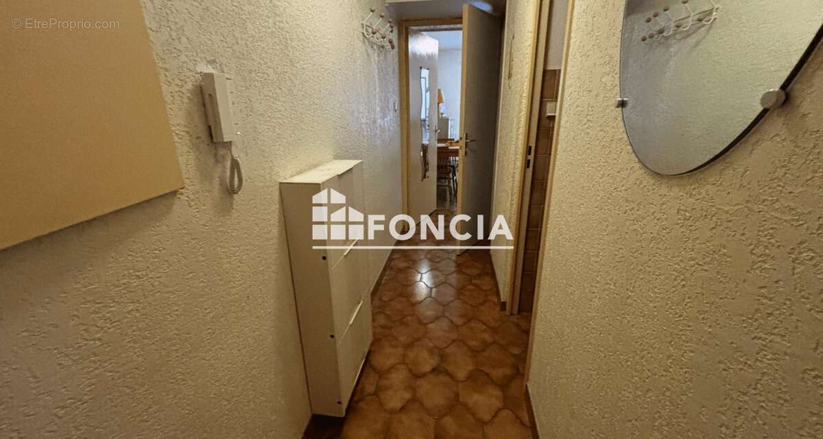 Appartement à SIX-FOURS-LES-PLAGES