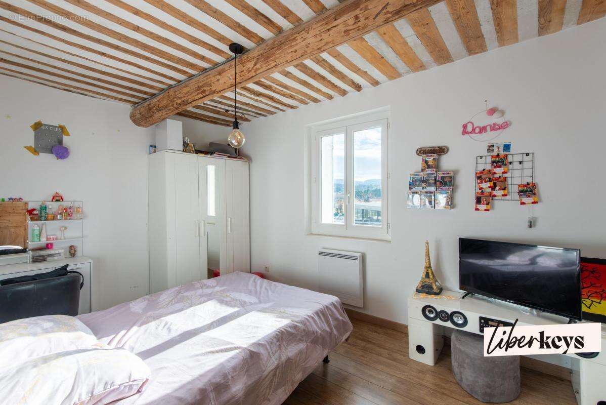 Maison à MALEMORT-DU-COMTAT