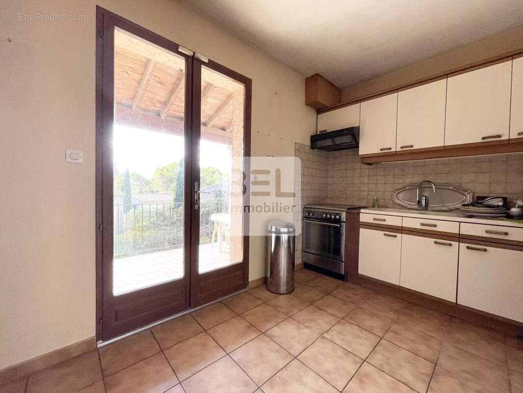 Maison à LES ANGLES