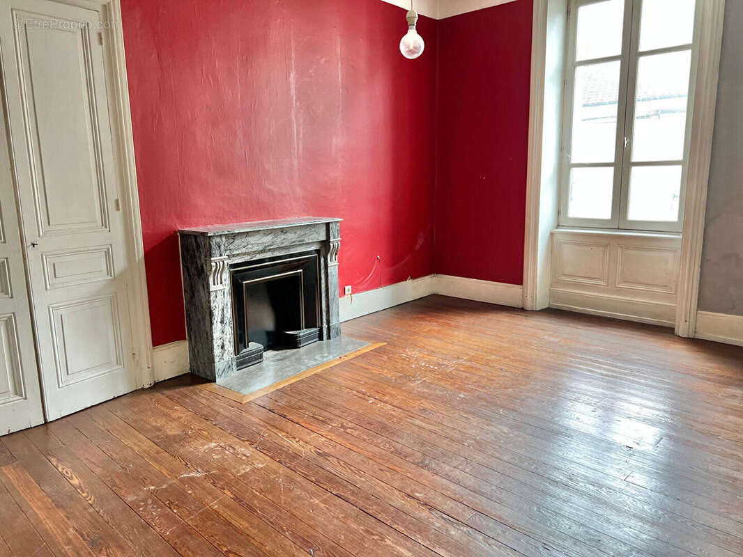 Appartement à BOURGOIN-JALLIEU