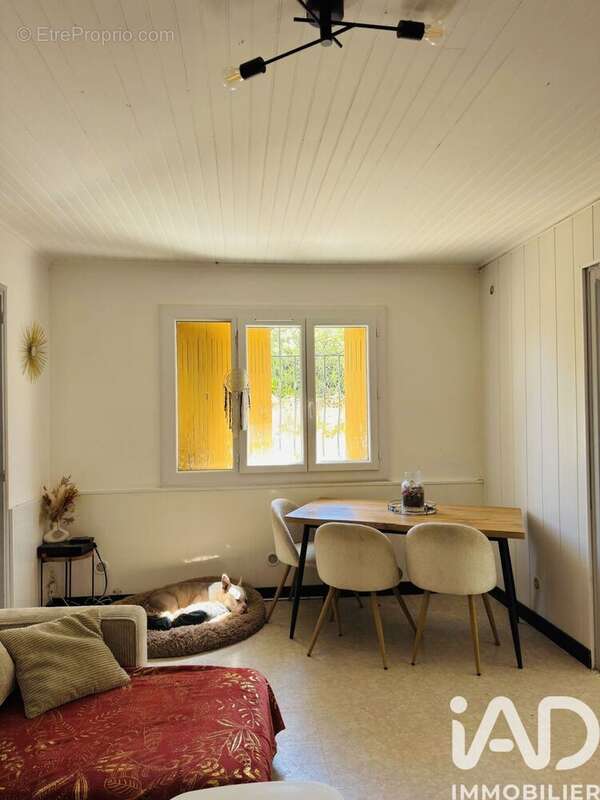 Photo 3 - Maison à SAINT-THIBERY