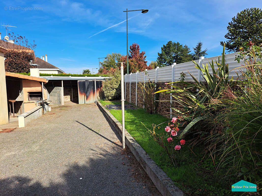 Maison à SAINT-PHILBERT-DE-GRAND-LIEU