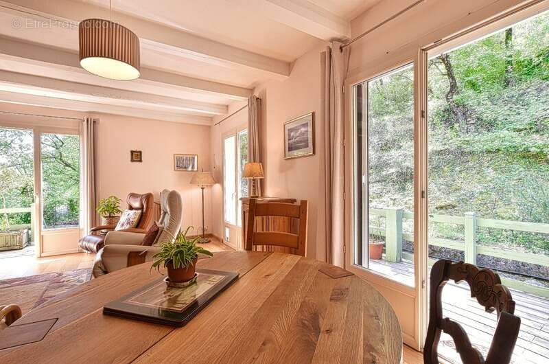 Maison à SOUBES