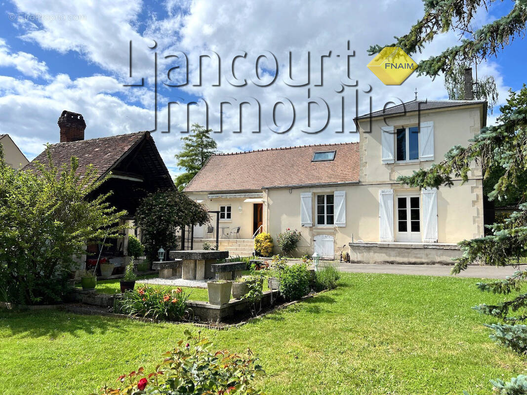 Maison à VERDERONNE