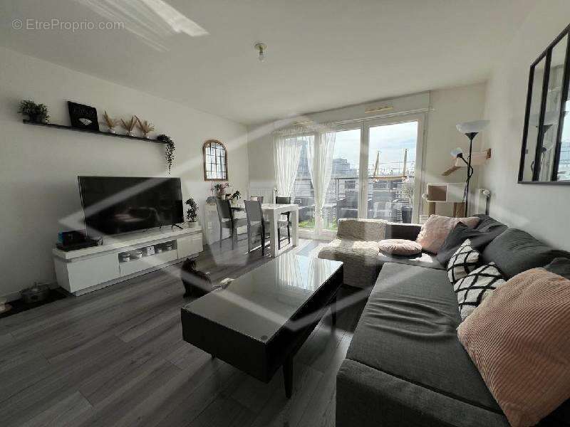 Appartement à BOUSSY-SAINT-ANTOINE