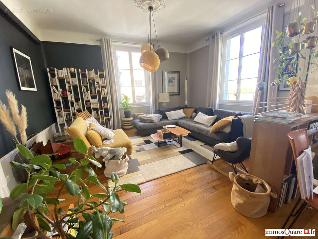 Appartement à LYON-8E