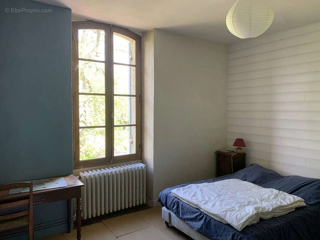 Maison mitoyenne avec 6 chambres, maison d'amis et dépendances - photo 7