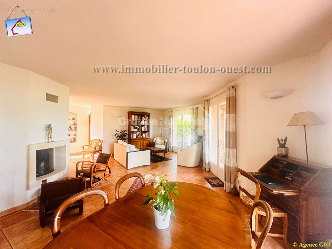 Exclusivite - les 4 chemins - vue mer - villa t5 de 117 m² - terrain de 620 m² - garage - photo 4
