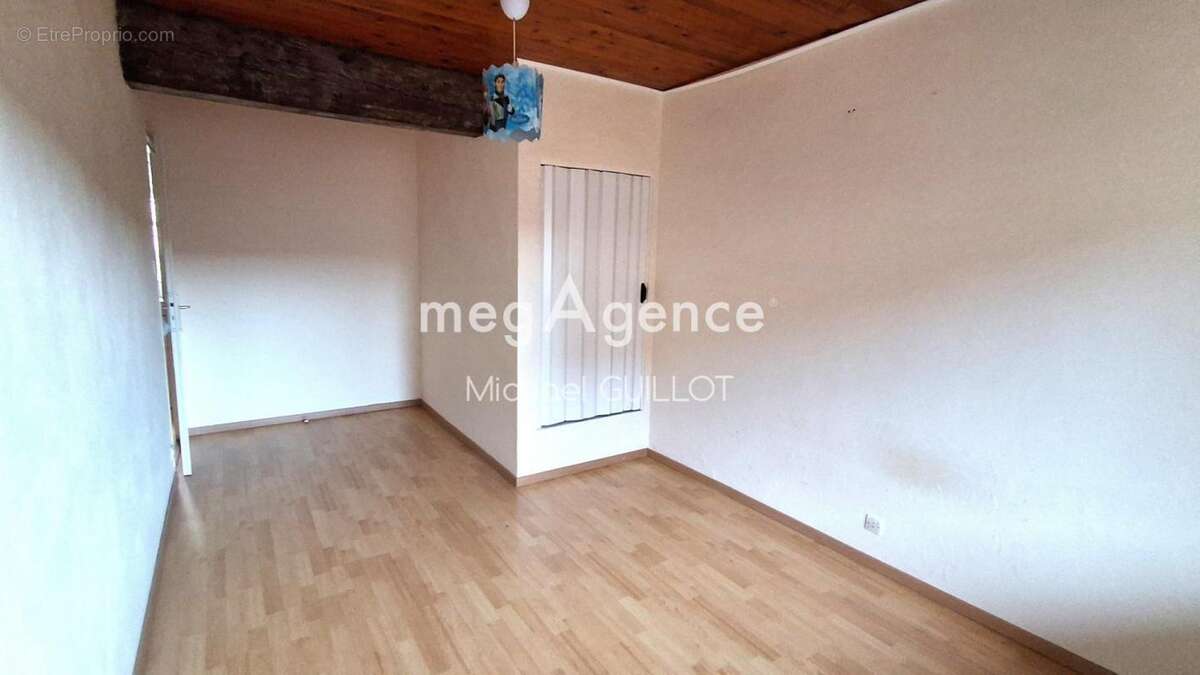 Maison à PONT-D&#039;AIN