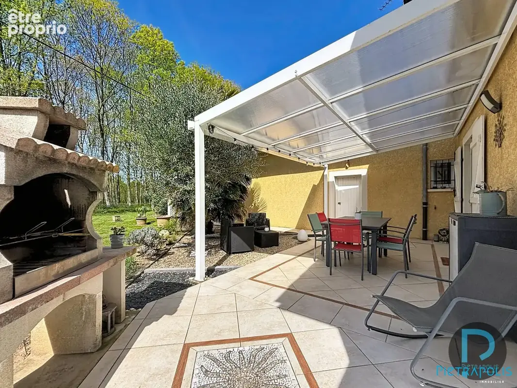 Maison 125 m² à Bey  - photo 4