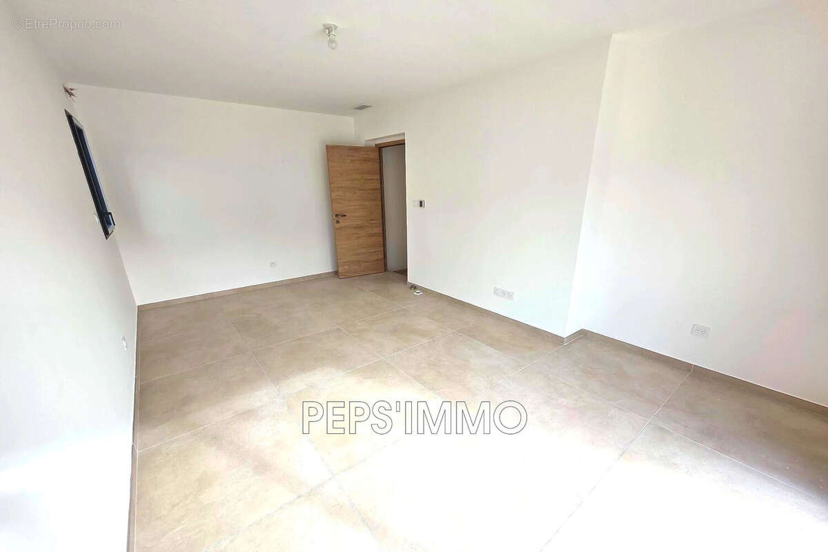 Maison 175 m² à Carry-Le-Rouet  - photo 5