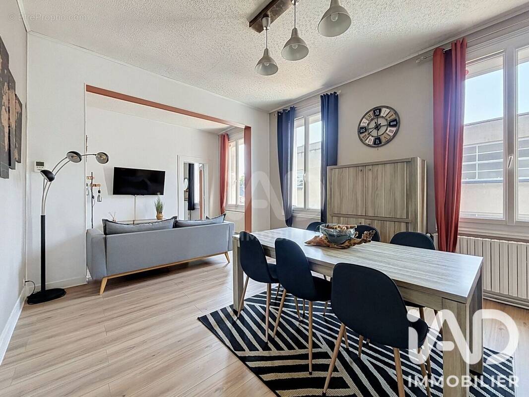 Photo 1 - Appartement à ARQUES-LA-BATAILLE