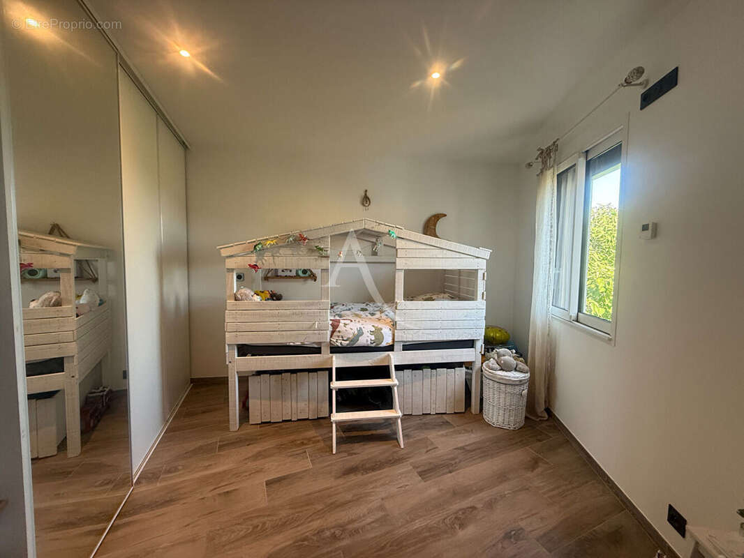 Appartement à GINASSERVIS