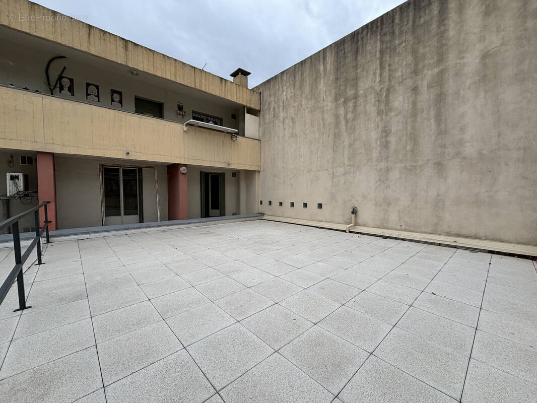 Appartement à BESSAN