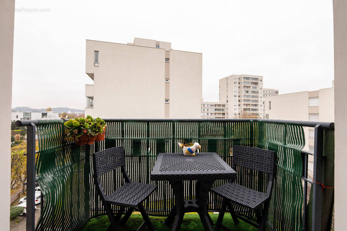 Appartement à SAINT-GRATIEN