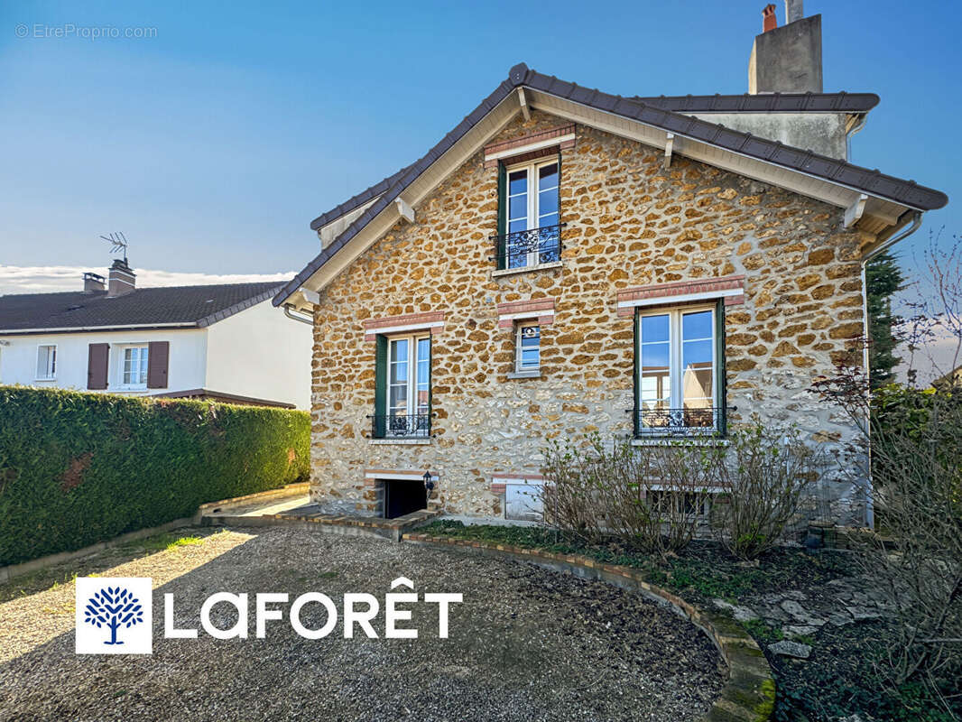 Maison à MORSANG-SUR-ORGE