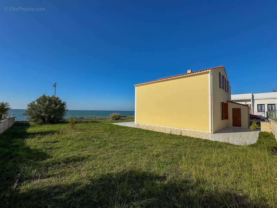 Maison à SAINT-PALAIS-SUR-MER