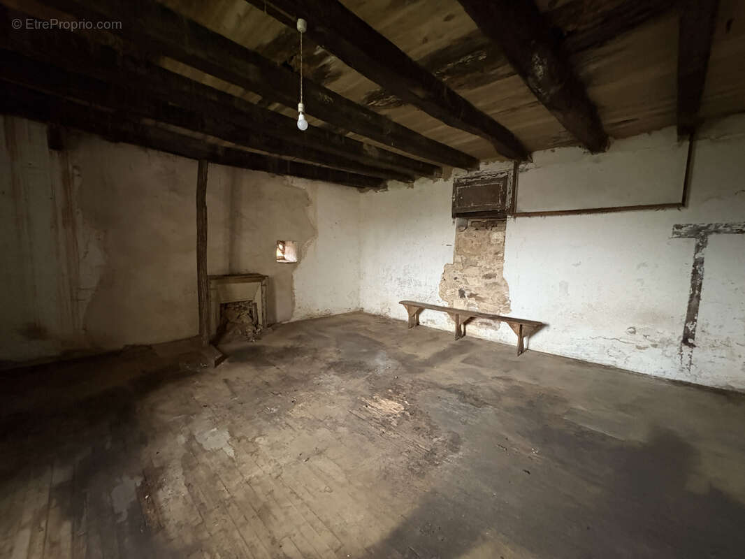 Maison à SAINT-MARCORY