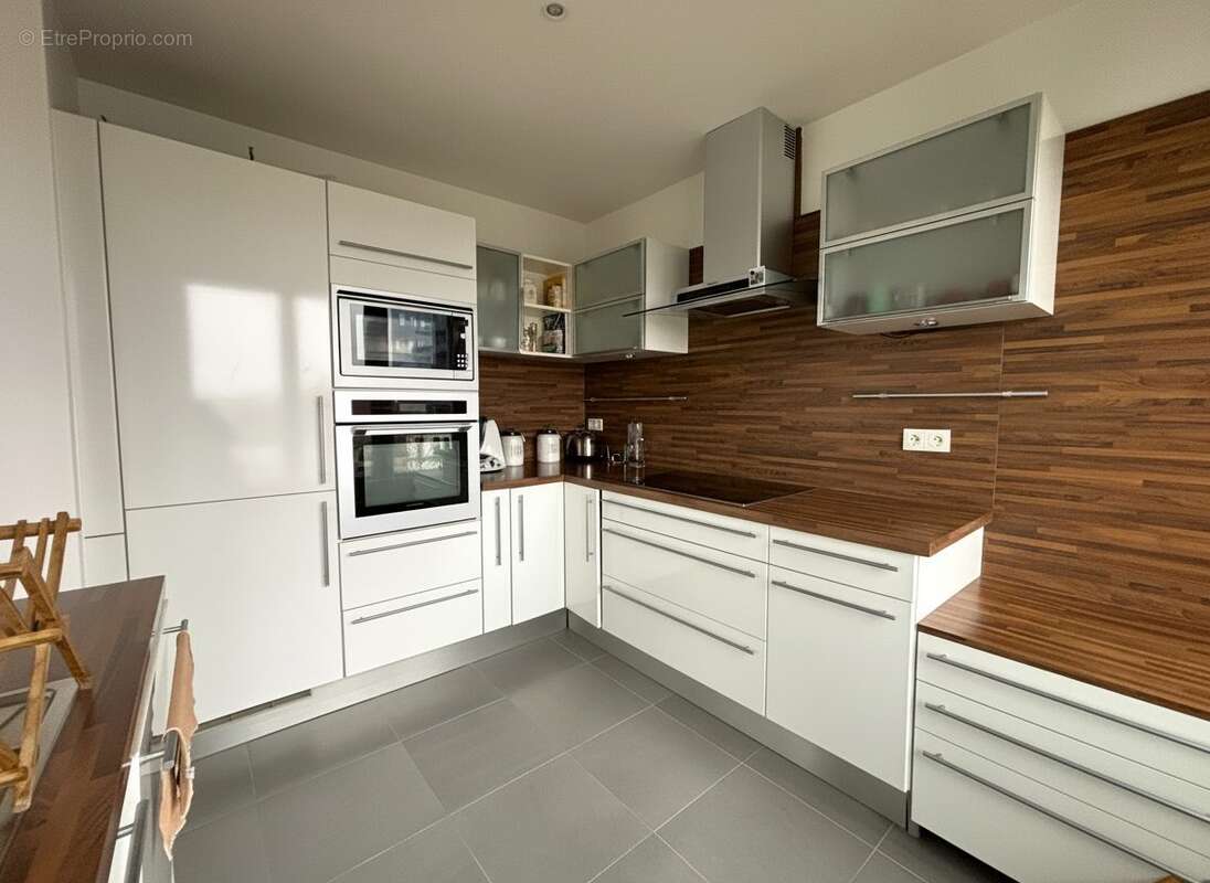 Appartement à LA MADELEINE