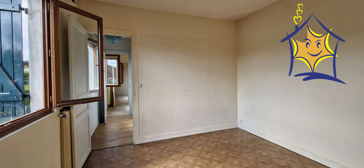 Maison à VIRY-CHATILLON