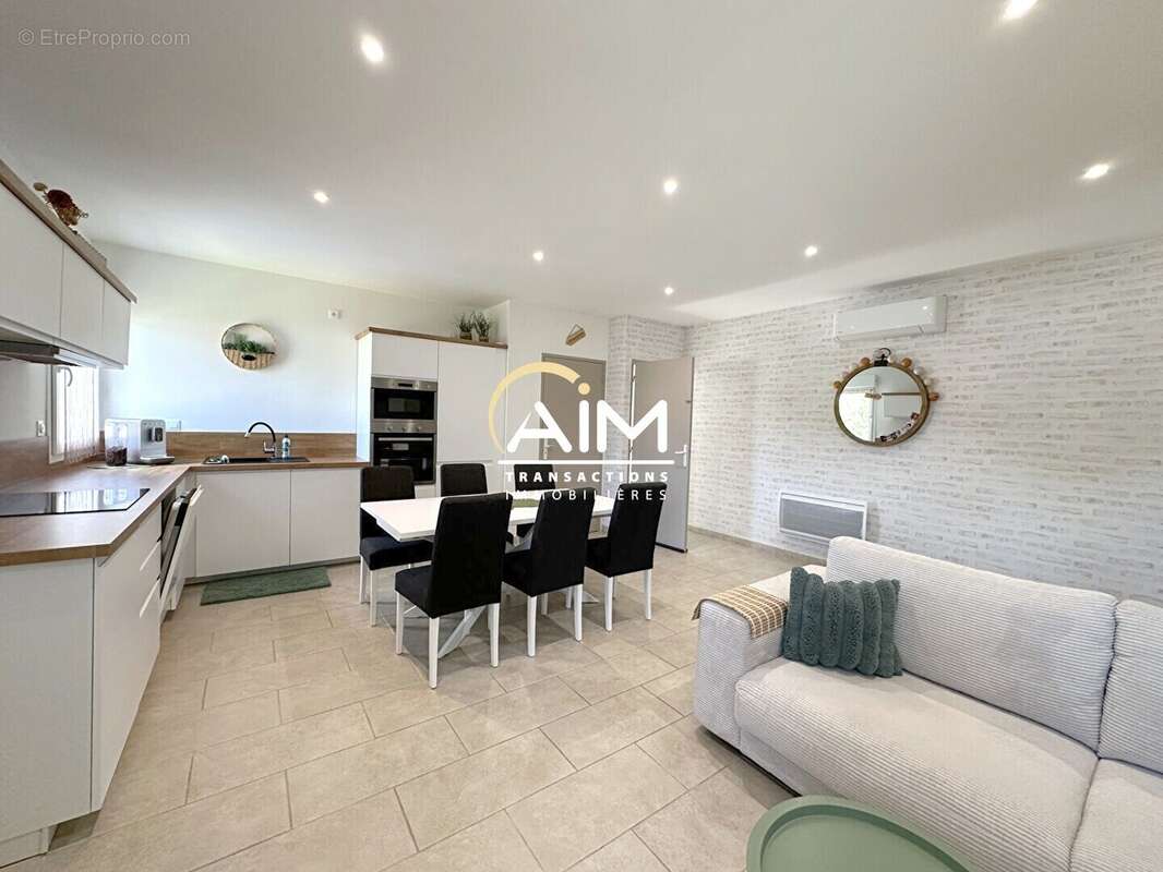 Maison Montlouis Sur Loire 5 pièce(s) 130m2 - photo 2