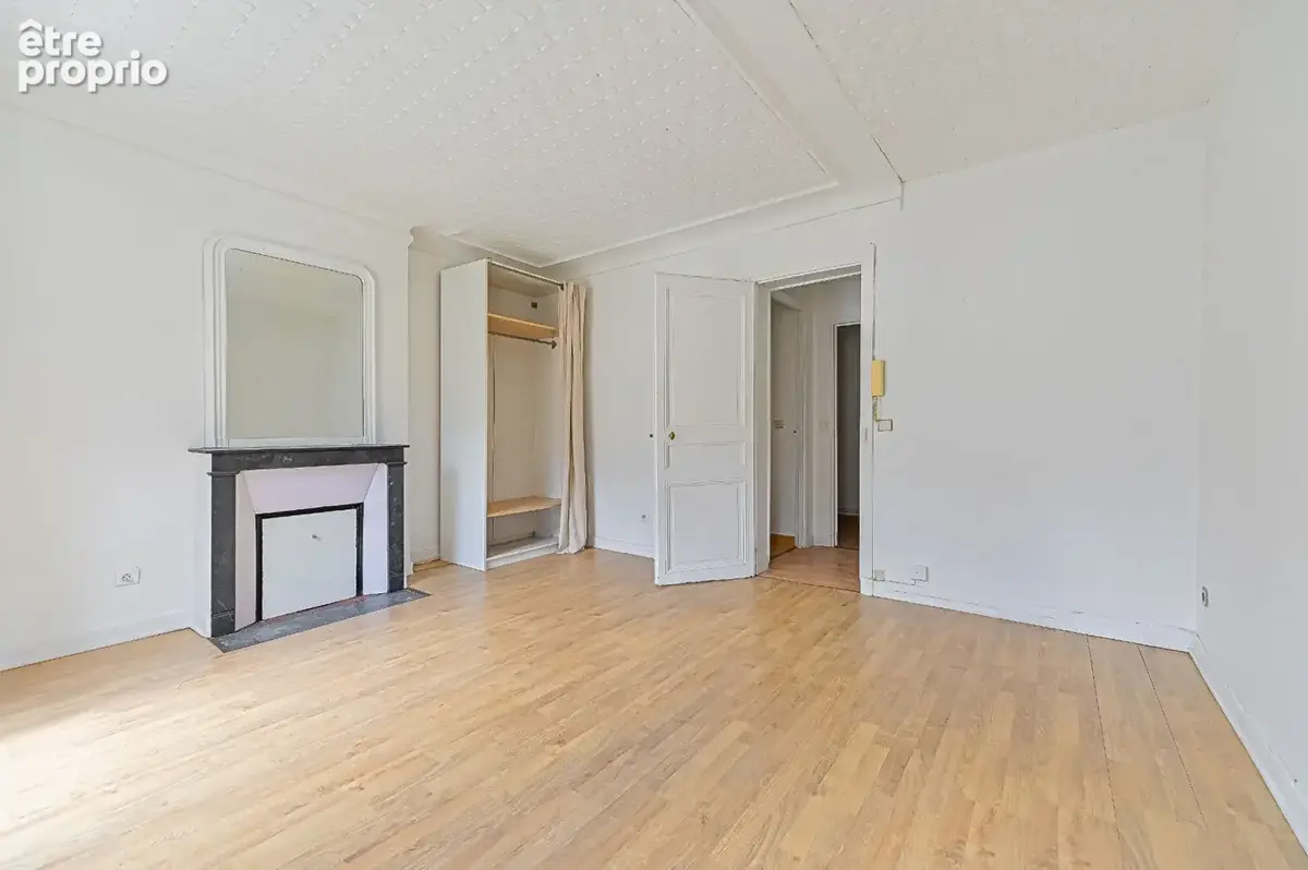 Appartement Paris 1 pièce(s) 26 m2 - photo 2