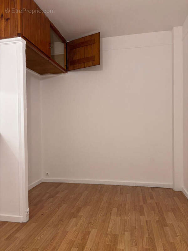 Appartement Paris 15ème - 1 pièce 24.64 m2 - photo 6