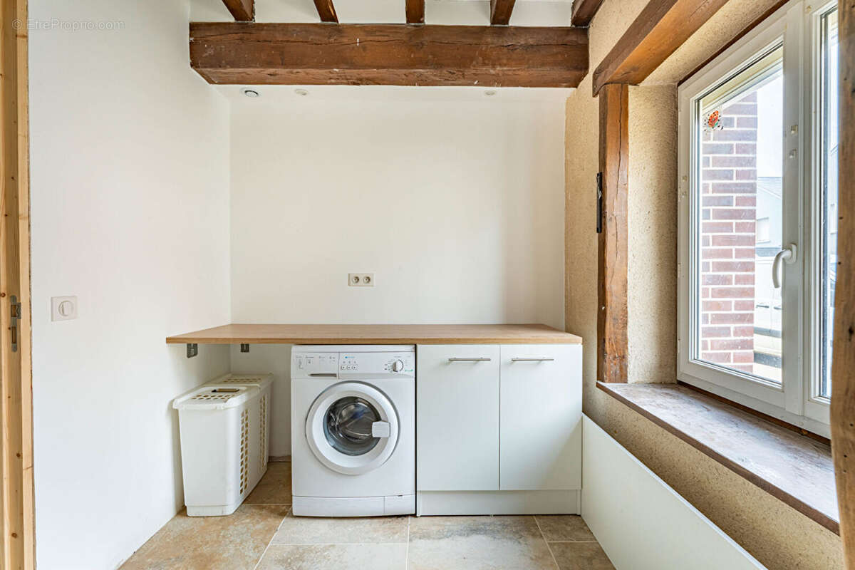 Maison à MAINVILLIERS