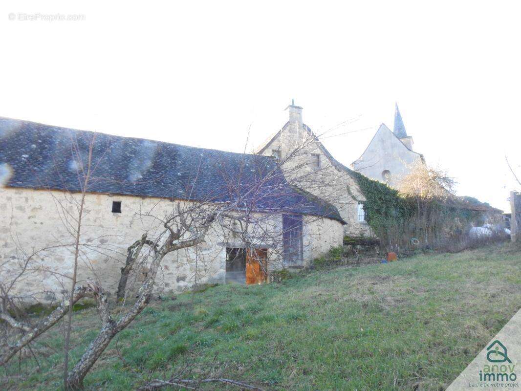 Maison à GOLINHAC