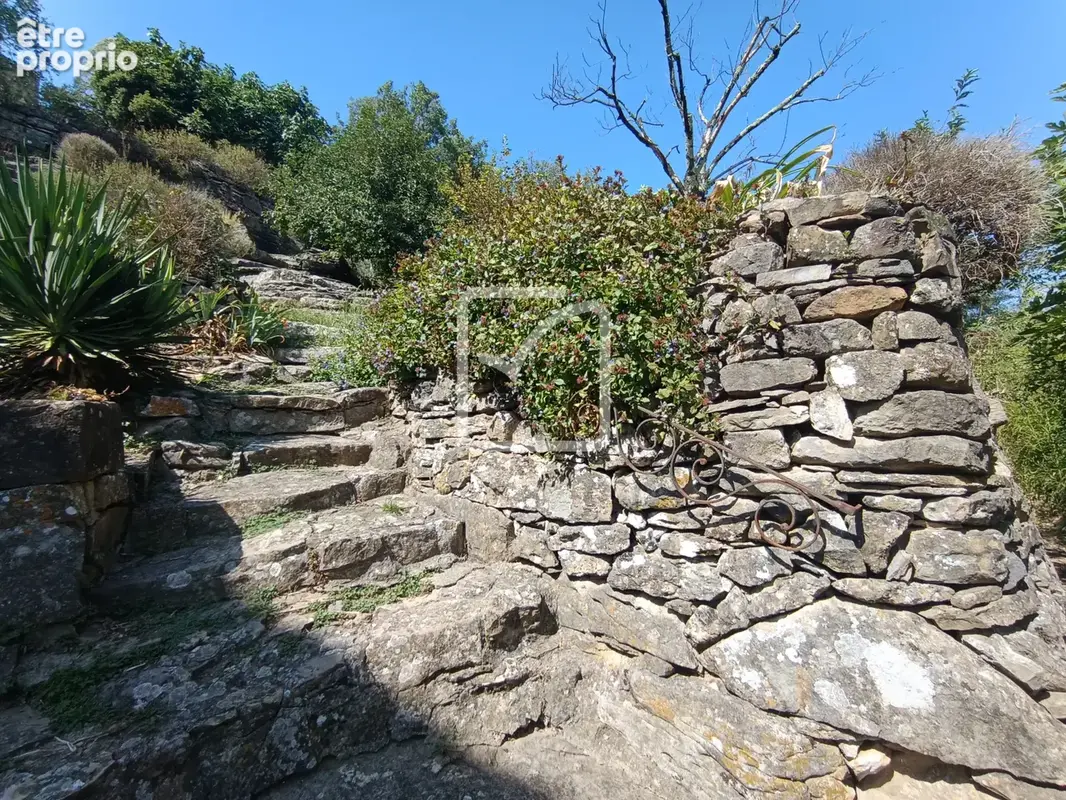 Maison ancienne de caractère au charme d'antan préservé sur terrain de 912 m2 - photo 20