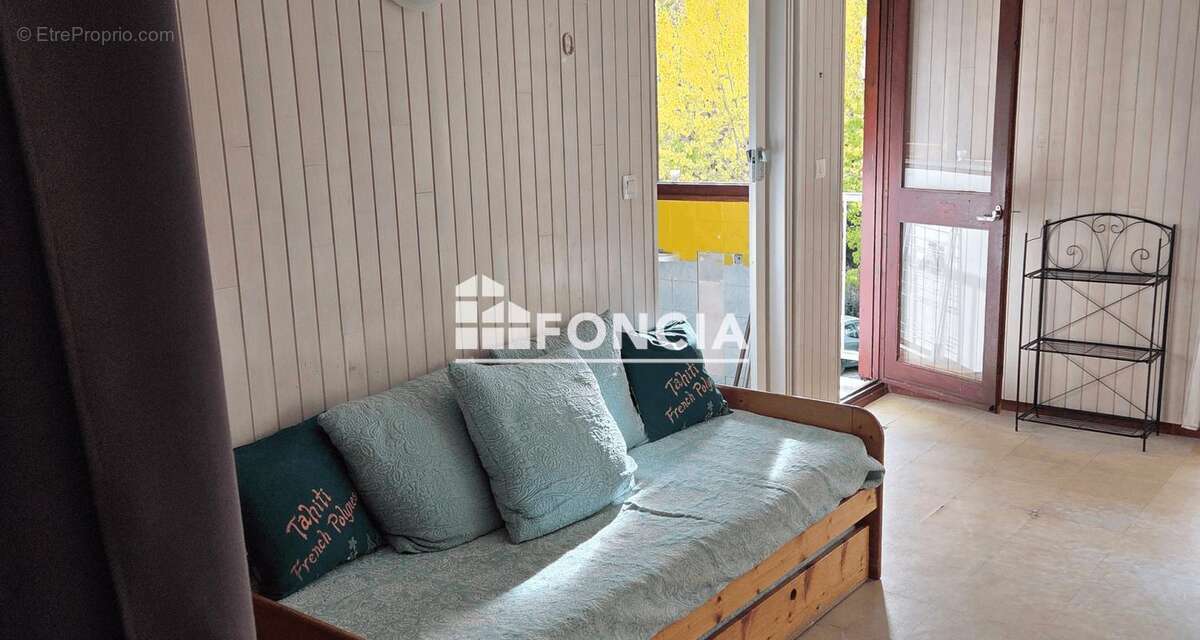 Appartement à GREOUX-LES-BAINS