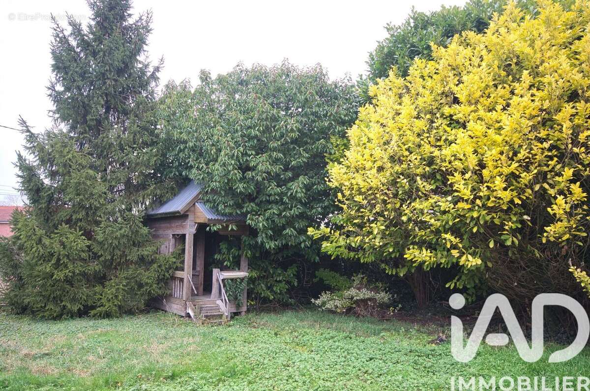 Maison 212 m² à Cernay-En-Dormois  - photo 9