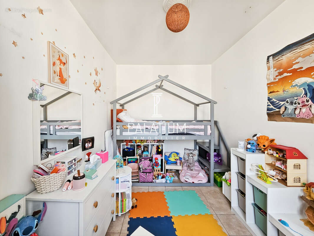 Appartement à PERTUIS