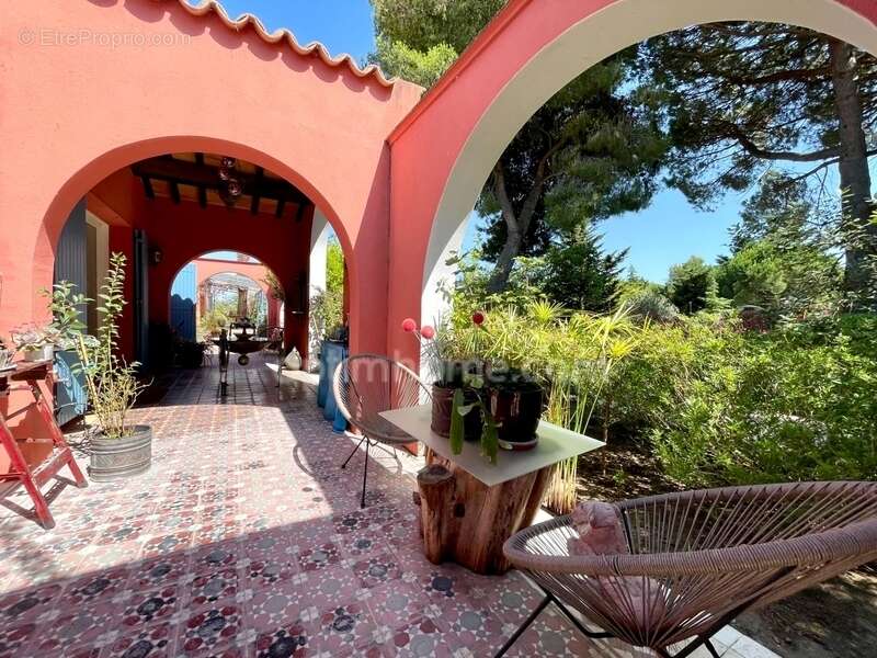 Maison à AIGUES-MORTES