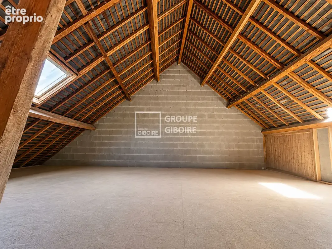 A VENDRE - GIBOIRE *EXCLUSIVITE* Maison d'env. 150m 4 chambres, Double garage atelier - SAINT ERBLON - photo 8