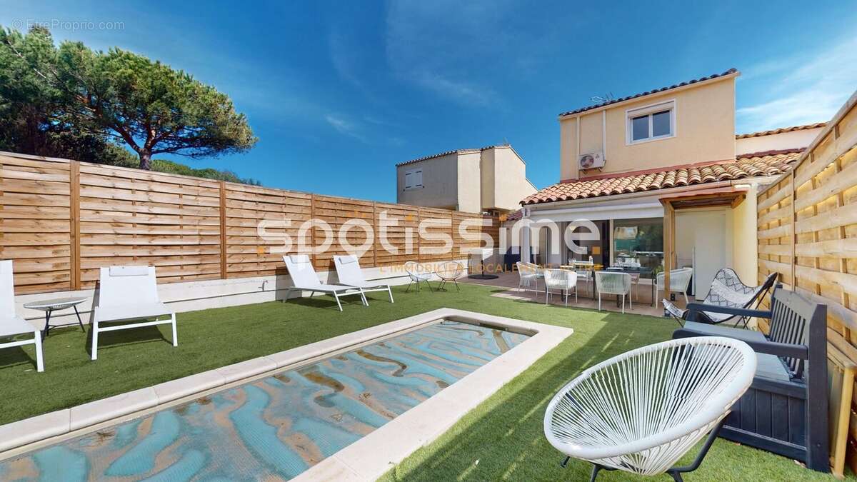 Maison à AGDE