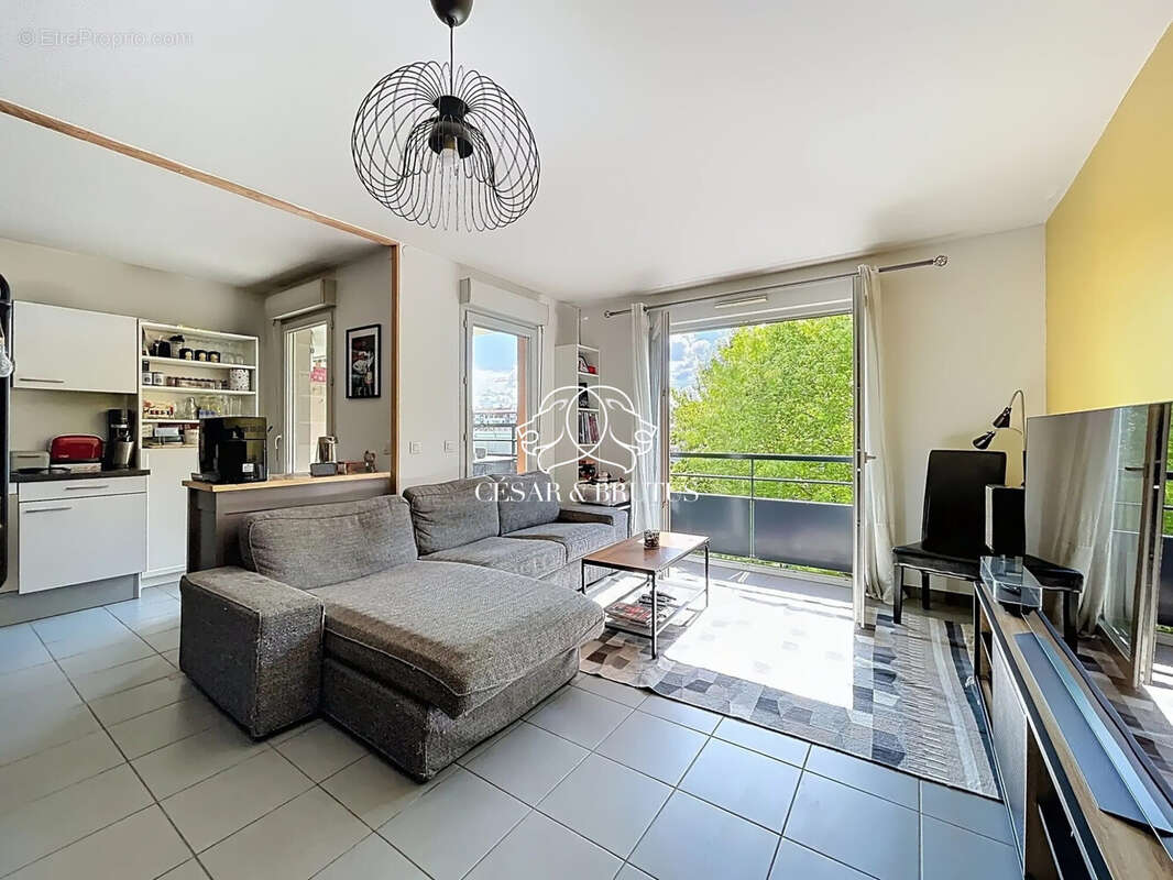 Appartement à VILLEURBANNE