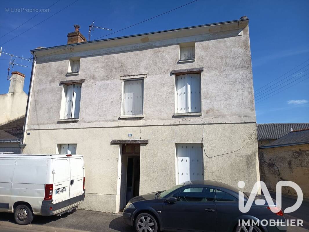 Photo Maison à Doue-La-Fontaine au prix de 125 000€