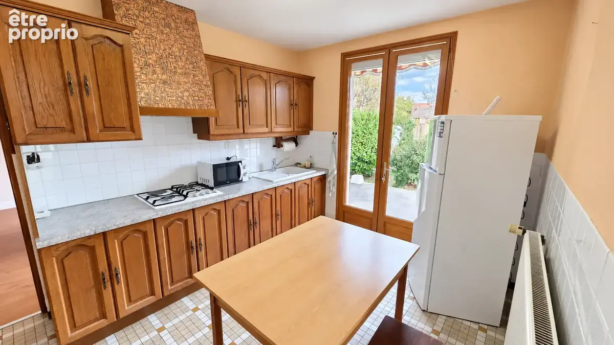 Yzeure   maison familiale de 150 m2 avec jardin et garage - photo 6