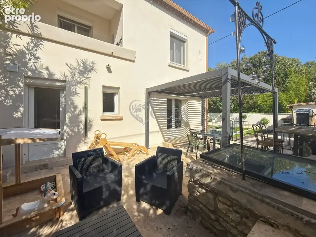 Maison 4 pièces 83 m² à vendre à Uzes (30700) - photo 2