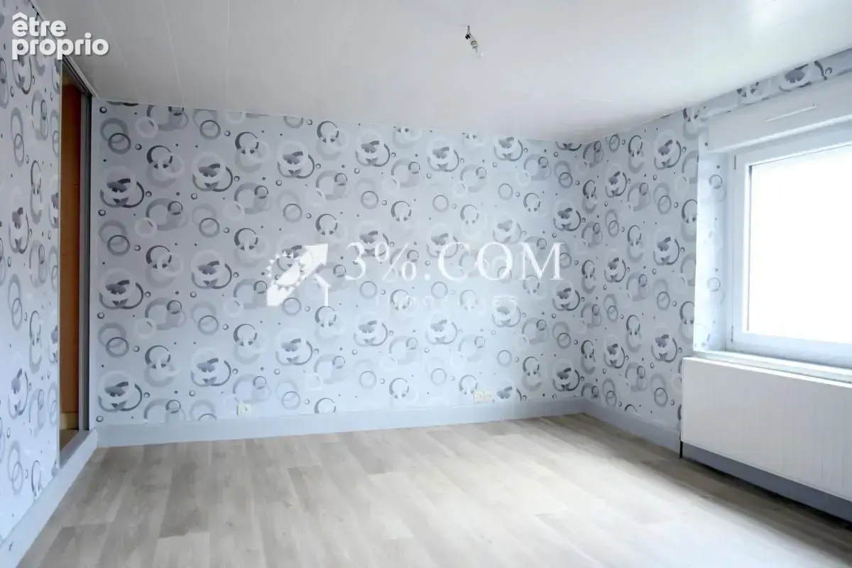 Découvrez cette Maison Familiale avec Garage & Jardin à Alla - photo 5