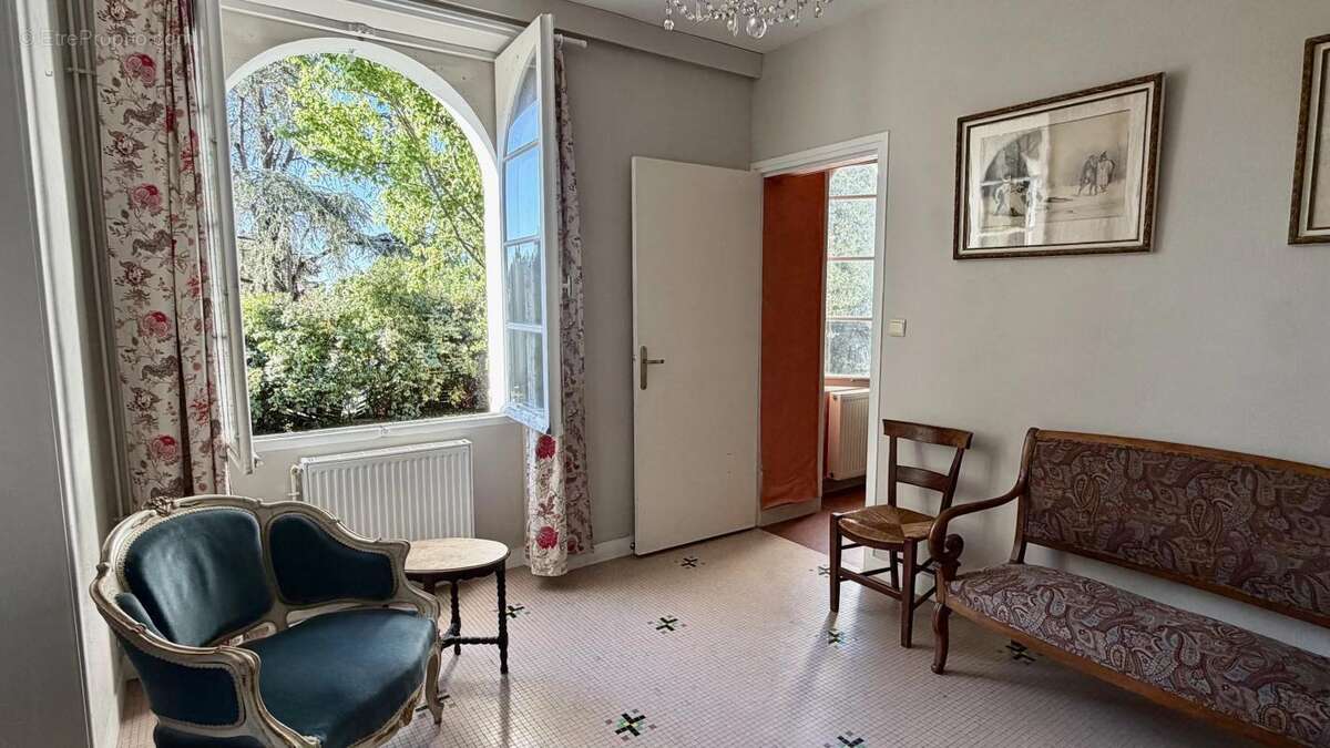 Maison à MAUVES-SUR-LOIRE