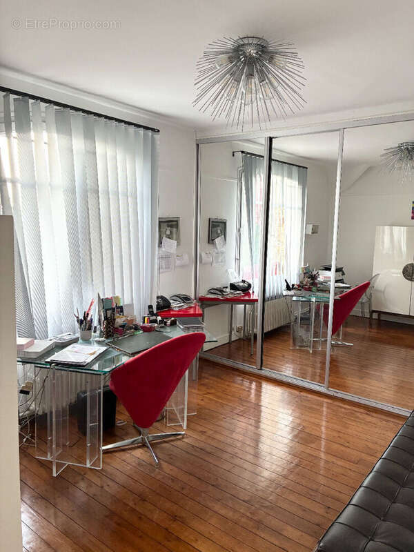 Maison à MONTMORENCY