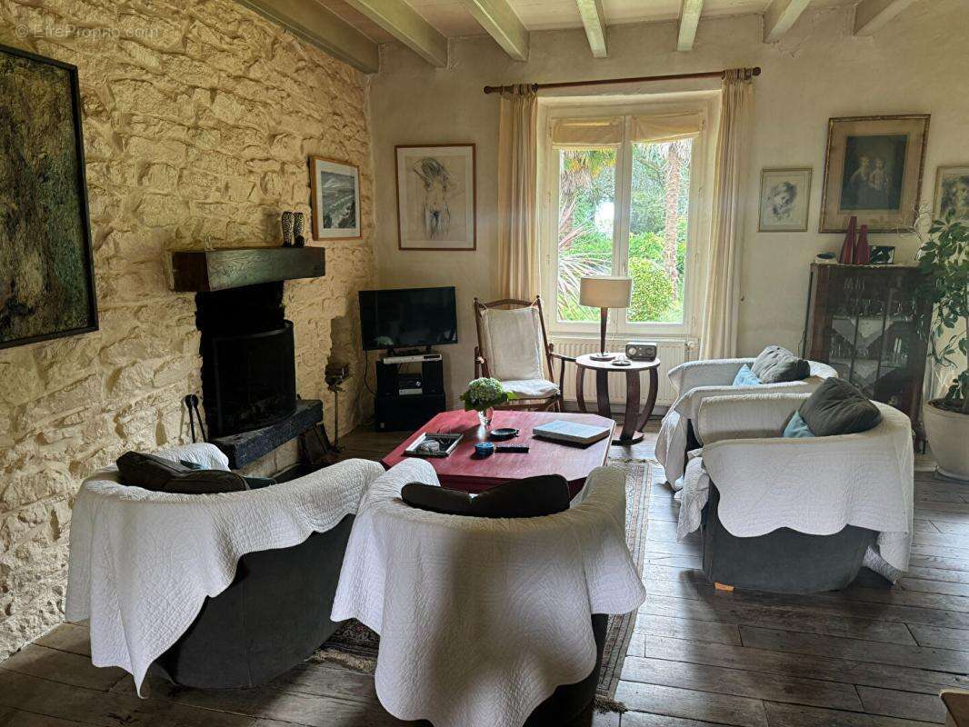 Maison à PLUVIGNER