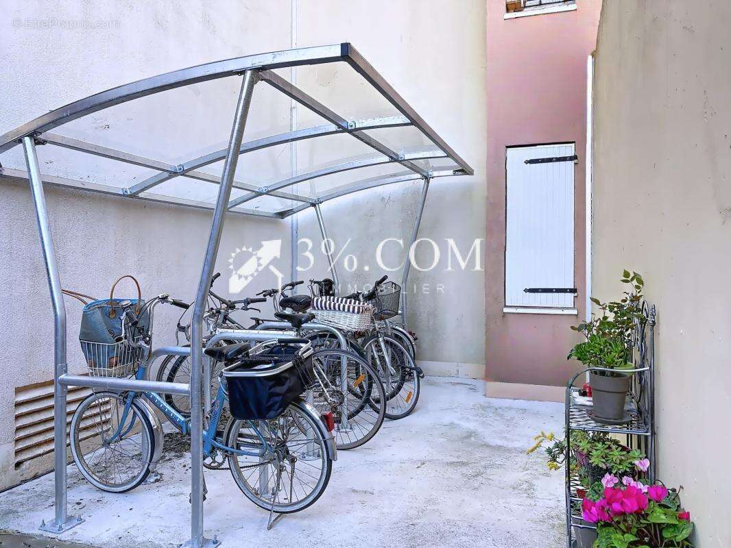 Appartement à GRUISSAN